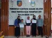 DP3A Konsel Bersama LPAI Salurkan Beasiswa Pendidikan Untuk Anak Penyintas